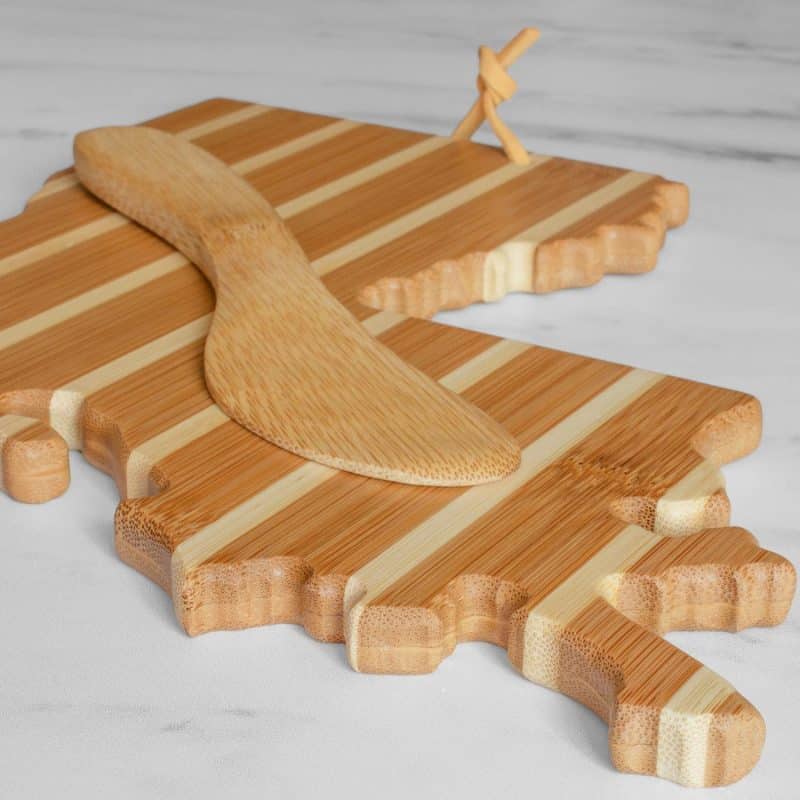Custom Louisiana Charcuterie Board with Spreader Knife Gift Set - 4